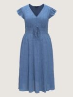 Textured V‑Neck Ruffle Sleeve Shirred Waist Midi Dress - Image 7