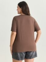 Supersoft Geometric Print Keyhole Neckline T-Shirt - Image 4