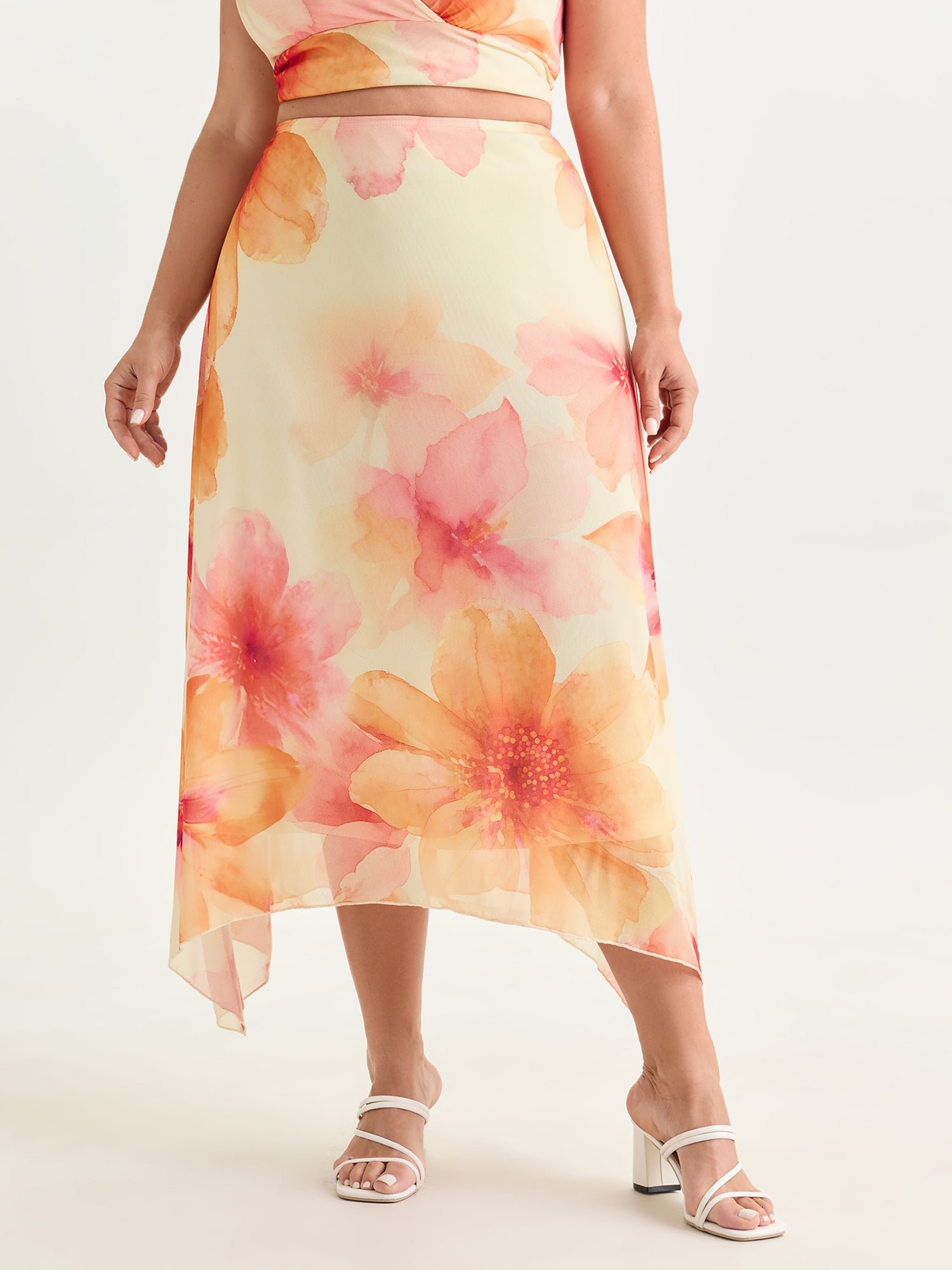 62549748_fo-1.jpg Stretchy Large Floral Print Lace Maxi Skirt - Image 1