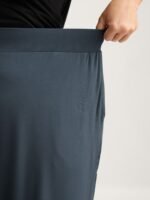 Solid Elastic Waist Wide Leg Lounge Bottoms - Image 17