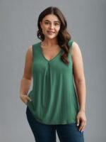 Supersoft Essentials V-Neck Tank Top - Image 22