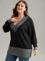 Supersoft Essentials Contrast Deep V Neck Button Detail Pullover - Image 4